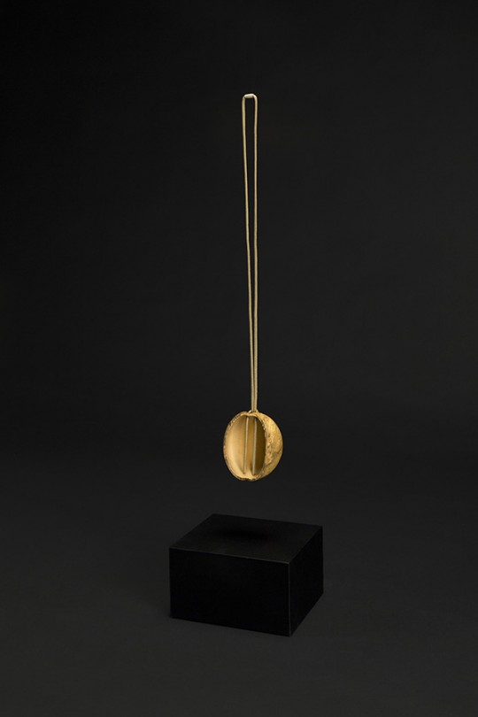 In collaboration with Klein & Becker GmbH & Co. Pendant. 2015. Mold G2. Jasper, copper, gold. Stone Cutting, CNC Machining, electroforming. 100x85x65 mm 180gr.